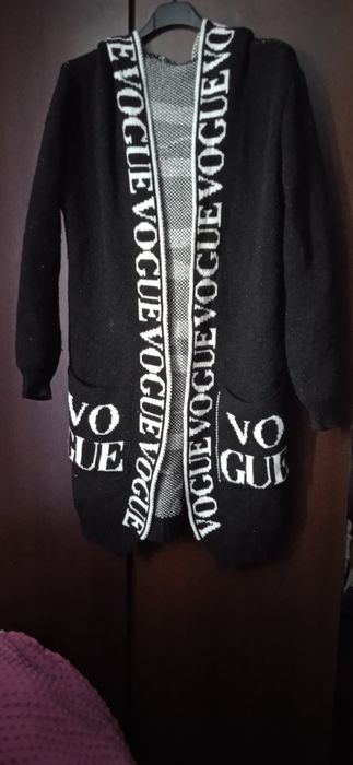 Kardigan Vogue czarno biały