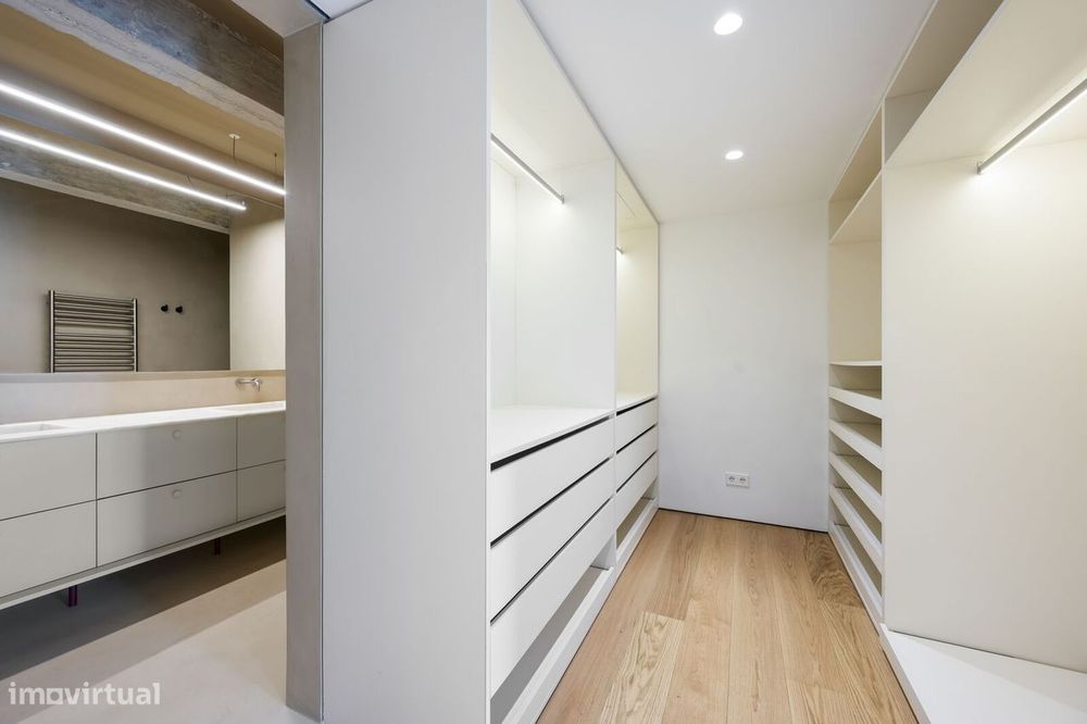 Moradia T4 com jardim, Lapa, Lisboa