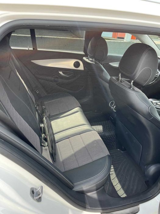 Mercedes E 300de diesel plug-in