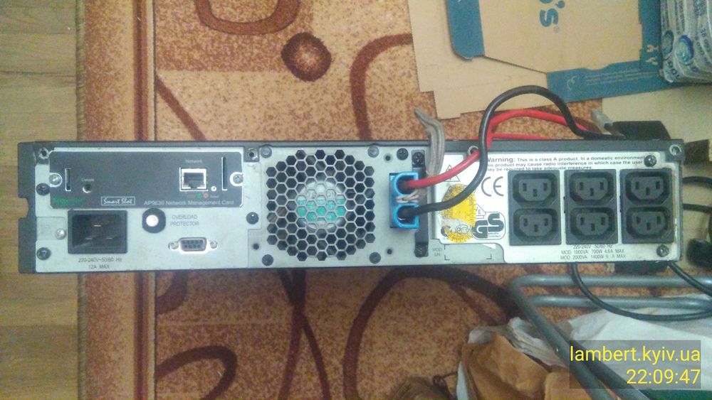 безперебійник APC Smart-UPS RT 2000 (SURT2000XLi)