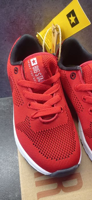NOWE buty sportowe Big Star 32 czerwone