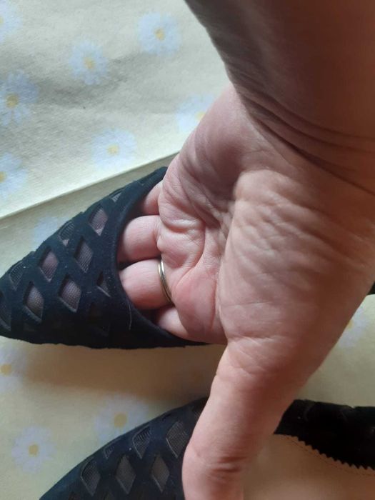 Sapatos para Senhora muito elegantes.