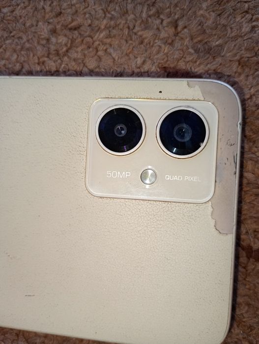 Продам телефон Motorola g14