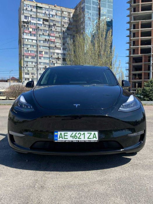 Tesla Model Y 2021