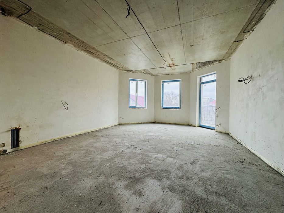 Елітна Новобудова - Щербанюка-Героїв Майдану - 70% Ремонту