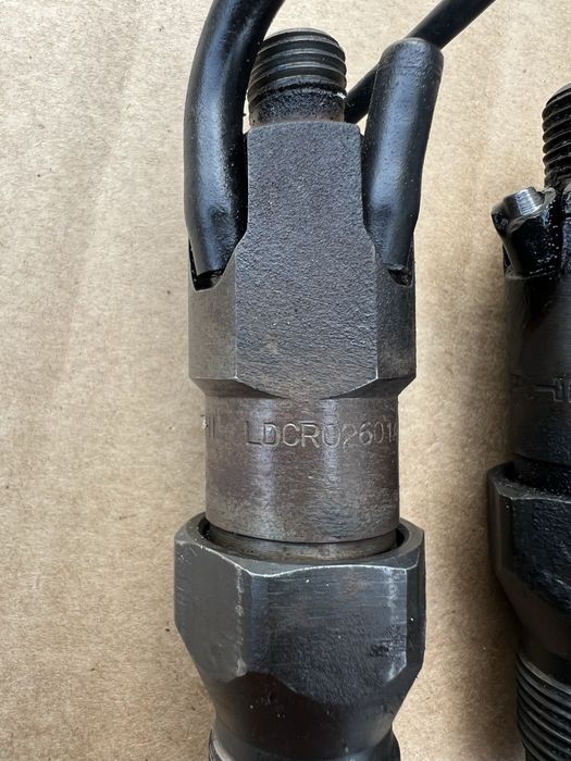 Komplet wtryskow wtryskiwaczy berlingo 1,9d psa