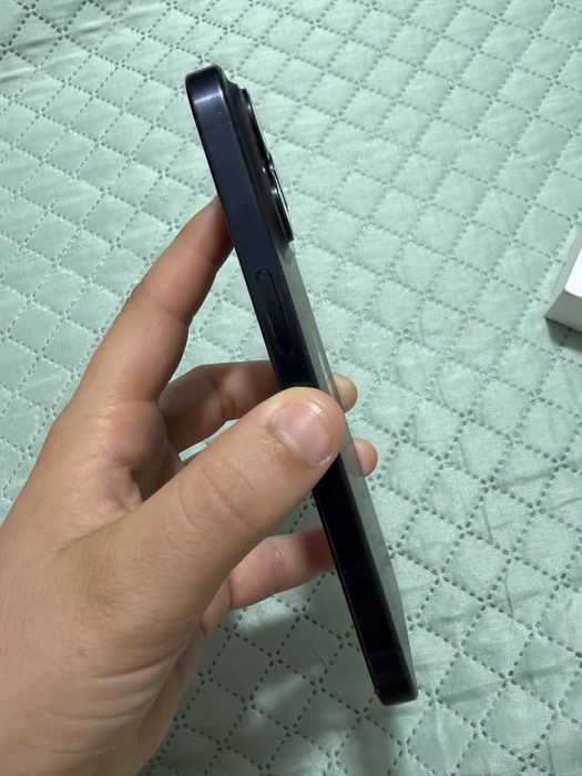 Iphone 15 pro azul
