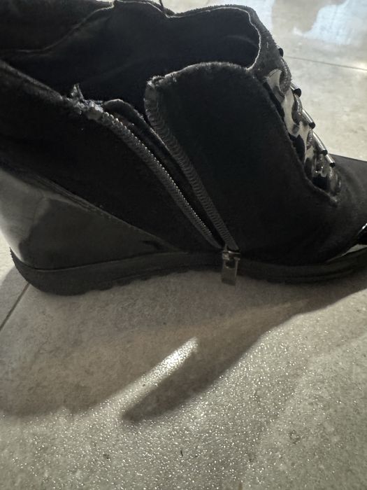 Botki na koturnie ocieplane rozmiar 37. Filippo