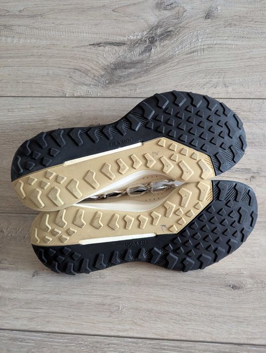   Baca 25㎝ラウンドディッシュ（左） Кроссовки б/у Адидас Adidas Terrex Voyager 21 41 р 26 см унисекс