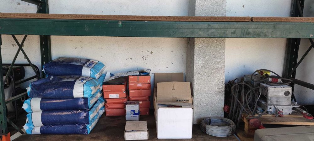 Lote Discos de rebarbadora, Areia absorvente, Luvas, Tirak e óculos