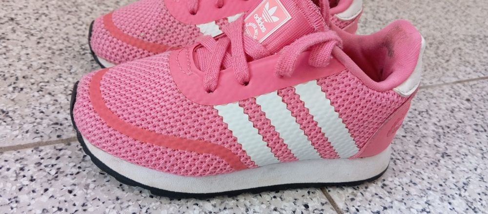 Sapatilhas adidas de menina rosa 24