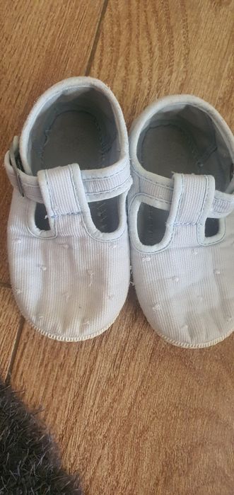 Sandálias de tecido azul bebé tamanho 23