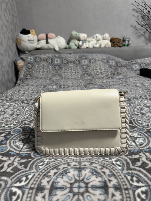 Женская сумка бежевая