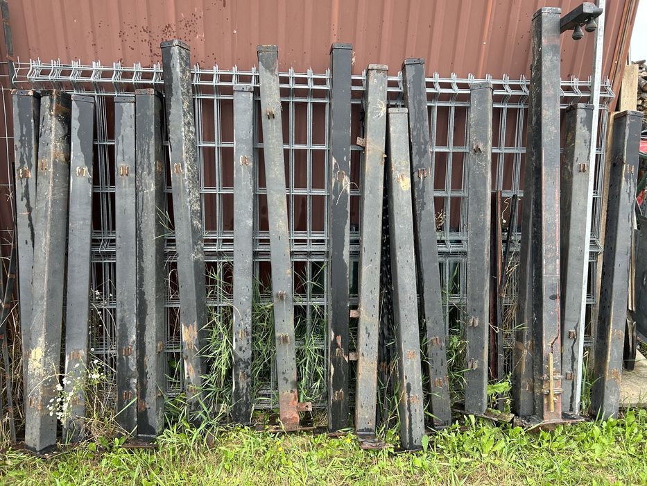 Slupki ogrodzeniowe 80x80x3