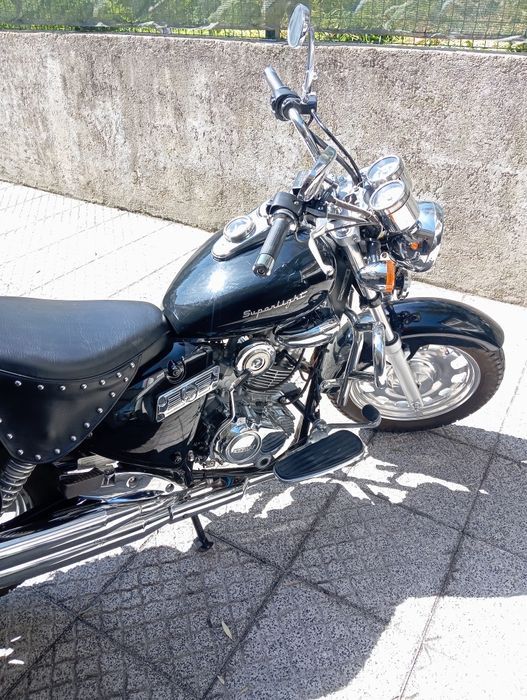 Keeway 125 superlight