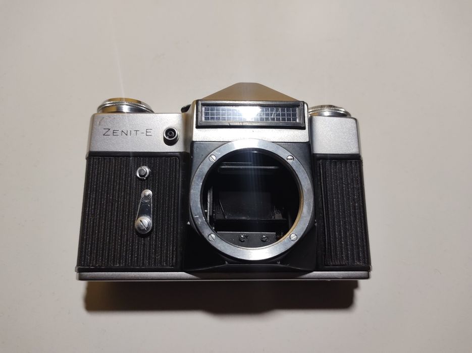 Aparat analogowy Zenit - E