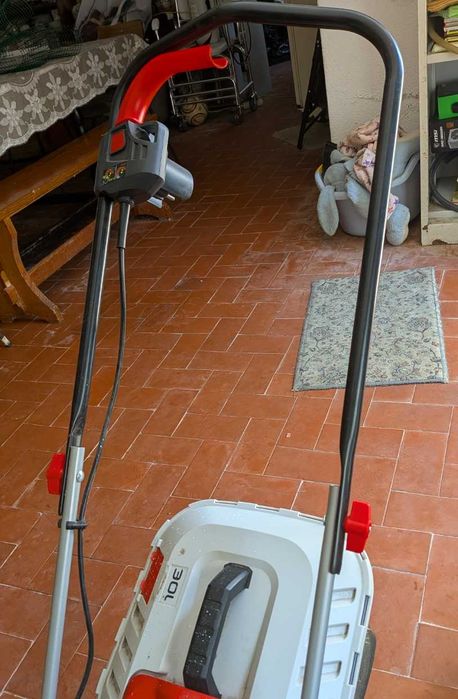 Vendo Cortador de Relva/Aspirador de folhas