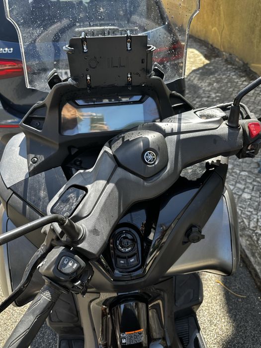Yamaha tricity 300