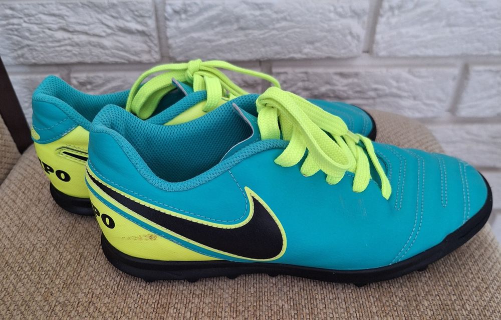 Buty sportowe Nike rozm.38.5
