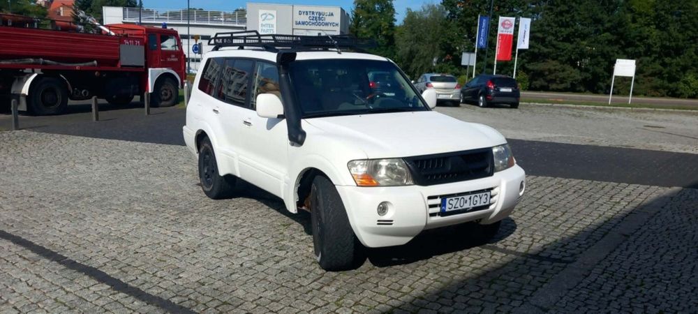 Sprzedam pajero 3 long