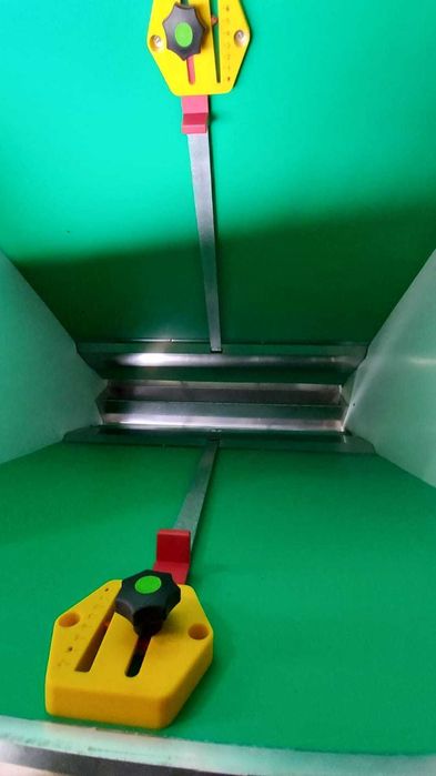 Karmnik skrzynkowy TUCZNIK 3x2 dwustronny solidny import  Holandia