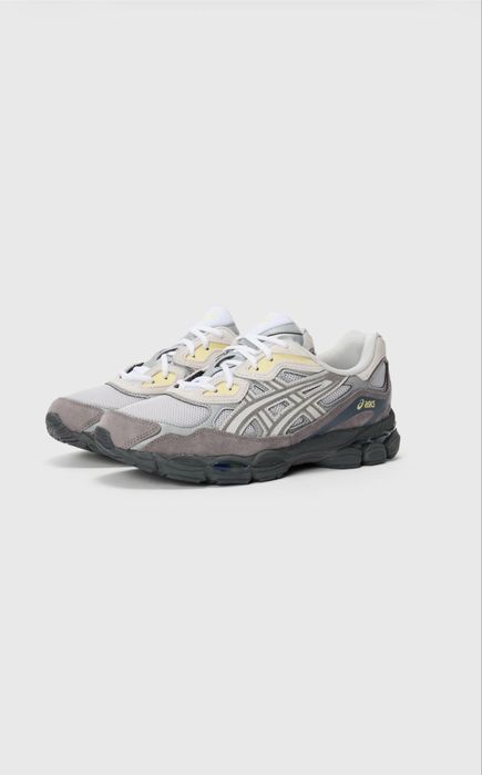 Жіночі кросівки Asics 39 розмір (24,5 см)