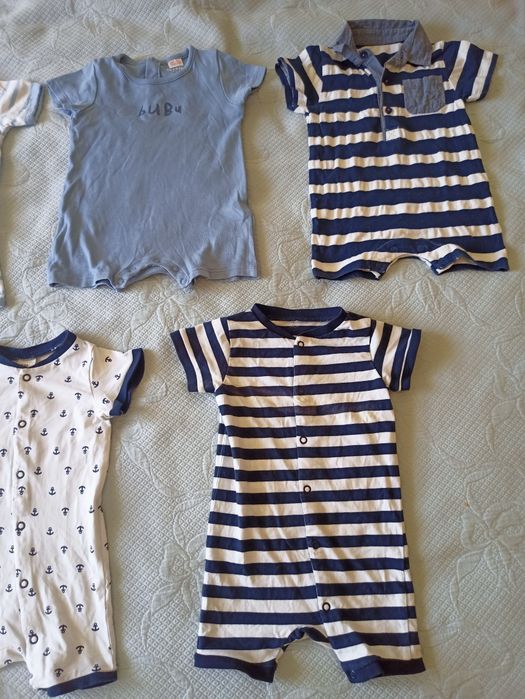 Conjunto de 5 babygrows de verão - tamanho 9 meses