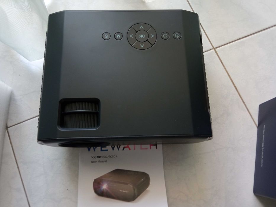 Projetor WEWATCH V50 HD Nativo 1080p
