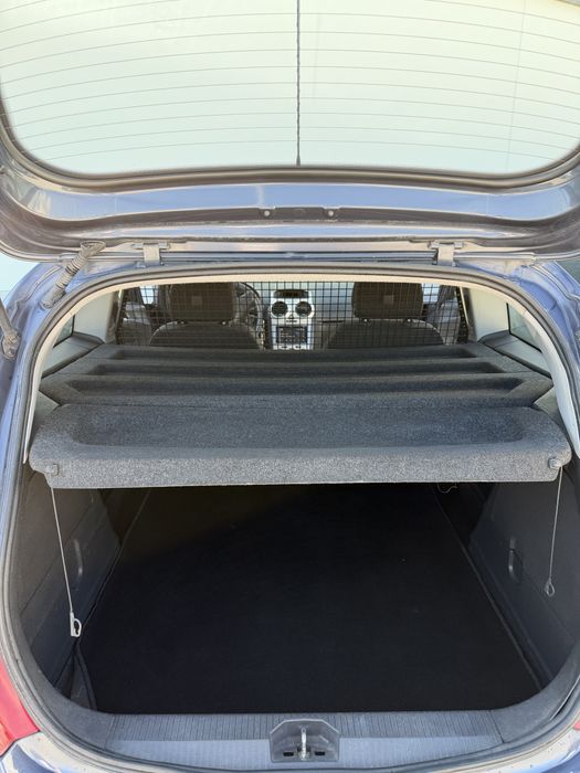 Opel Corsa D Comercial A/C, Bluetooth