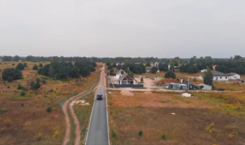 Ділянка Вашої мрії біля лісу!