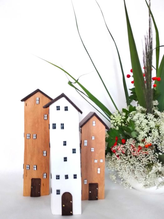 Drewniane domki w rustykalnym stylu.