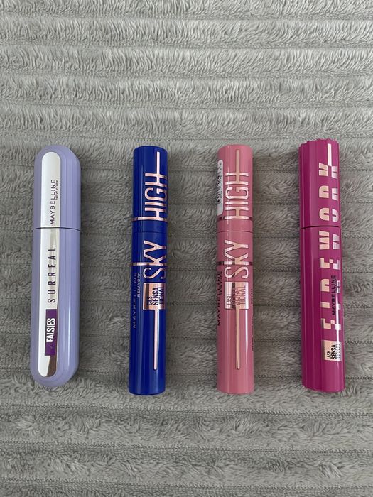 Tusze do rzęs Maybelline Sky High róźowy niebieski Falsies Firework