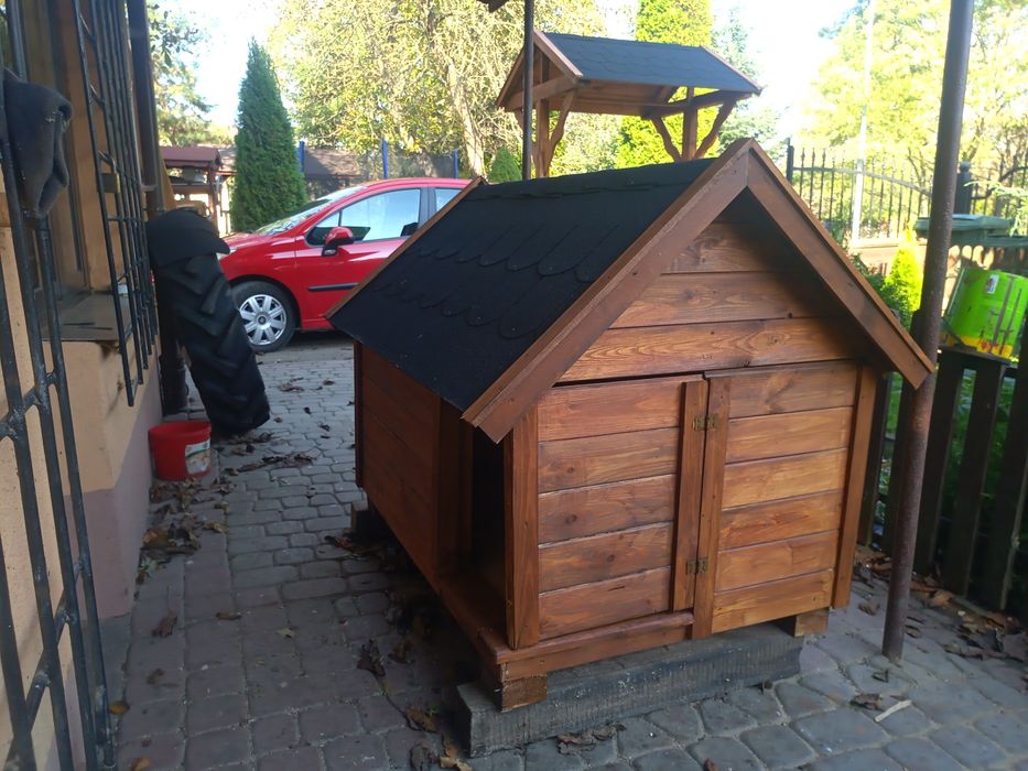 Duża Buda dla psa cała ocieplana