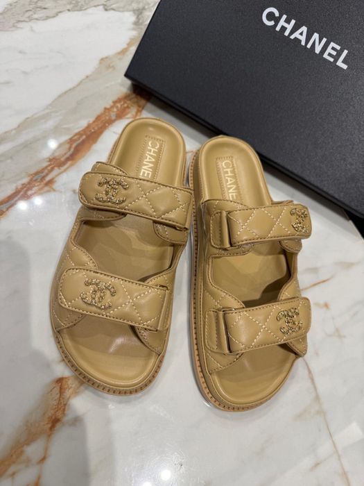 Klapki chanel DAD beige