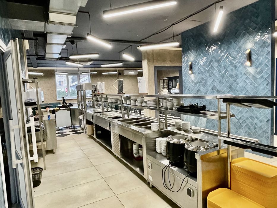 Оренда 185 м2. пiд ресторан, кафе, пiцерiю бiля пл.Космонавтiв