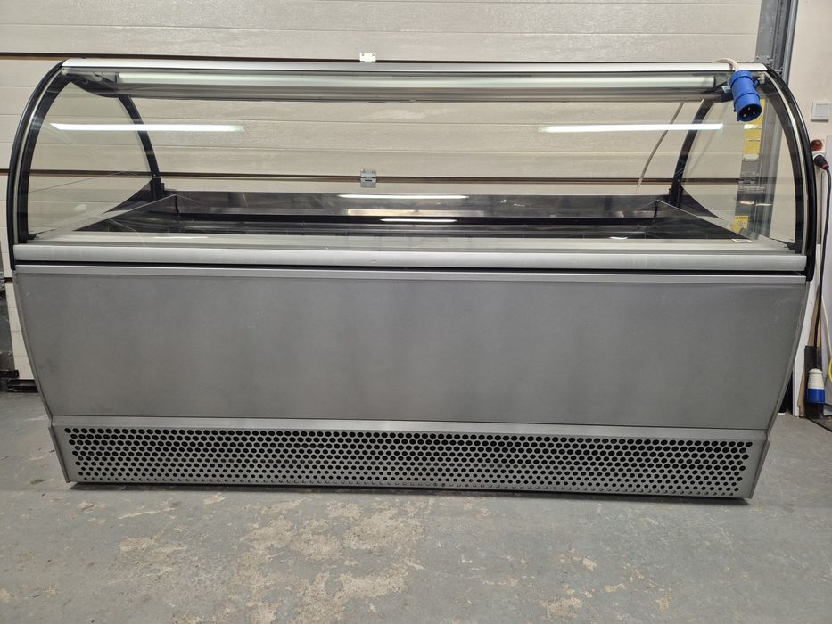 Witryna do lodów Isa Millennium 18