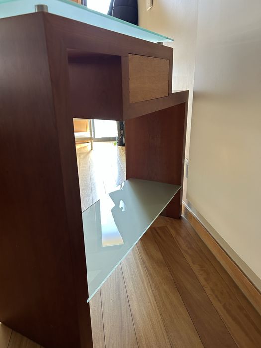 Consola/aparador em cerejeira