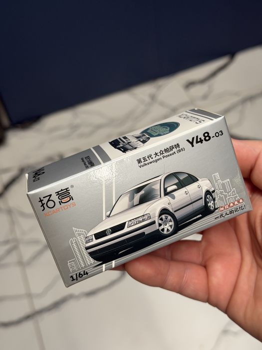 XCarToys Volkswagen Passat 2.0 B5 Highline 1:64 jak Hot Wheels VW tipt