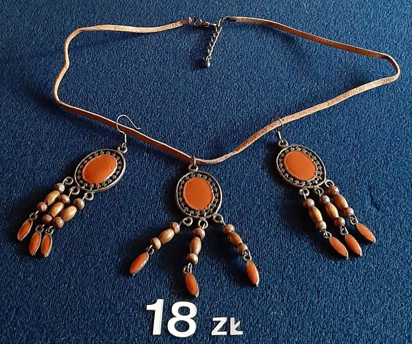 kpl.biżuterii szt.z kolczykami ,bransoletką od 18 zł do 30 zł
