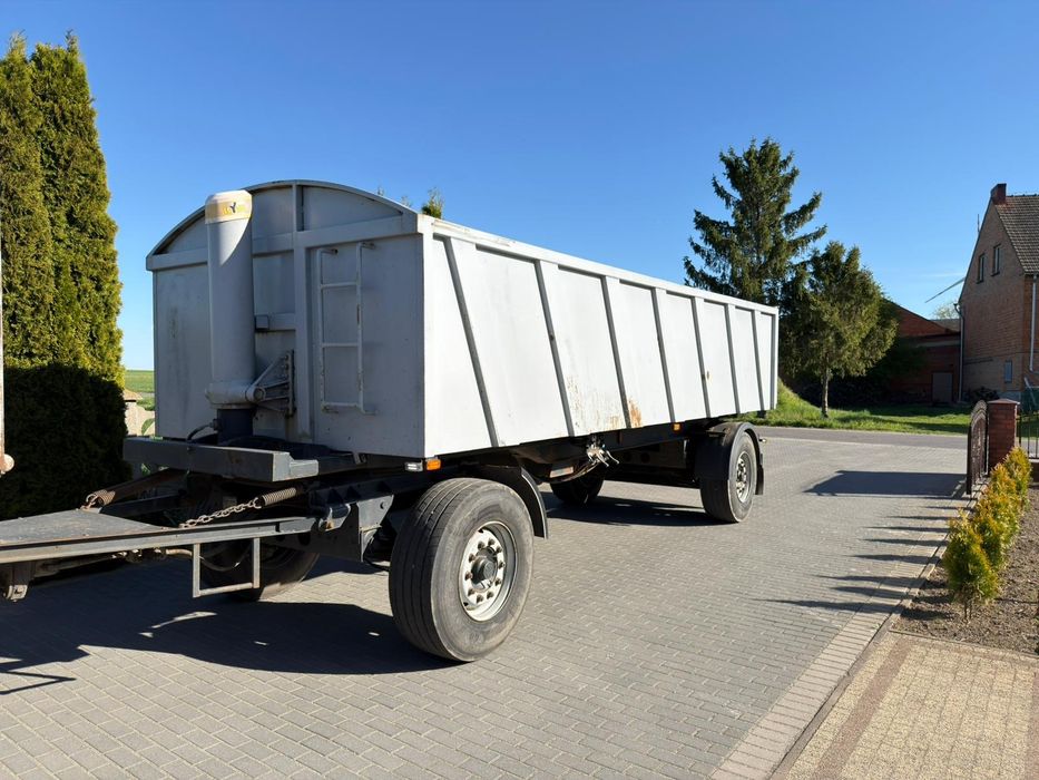 Scania 4 114 380km 6x2 skrętna os wywrotka