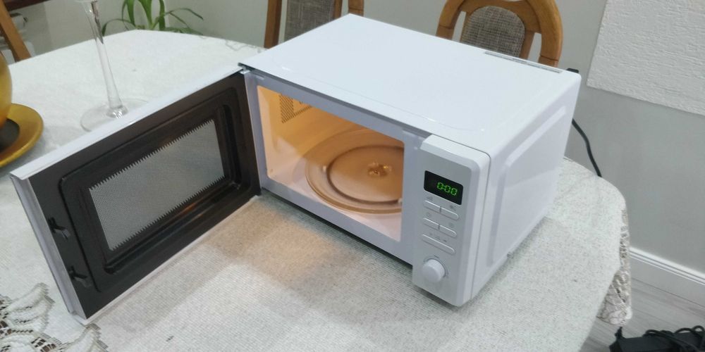 Mikrofalówka AMICA AMMF20E1W