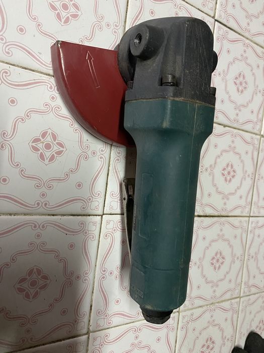 Rebarbadora Parkside pneumática