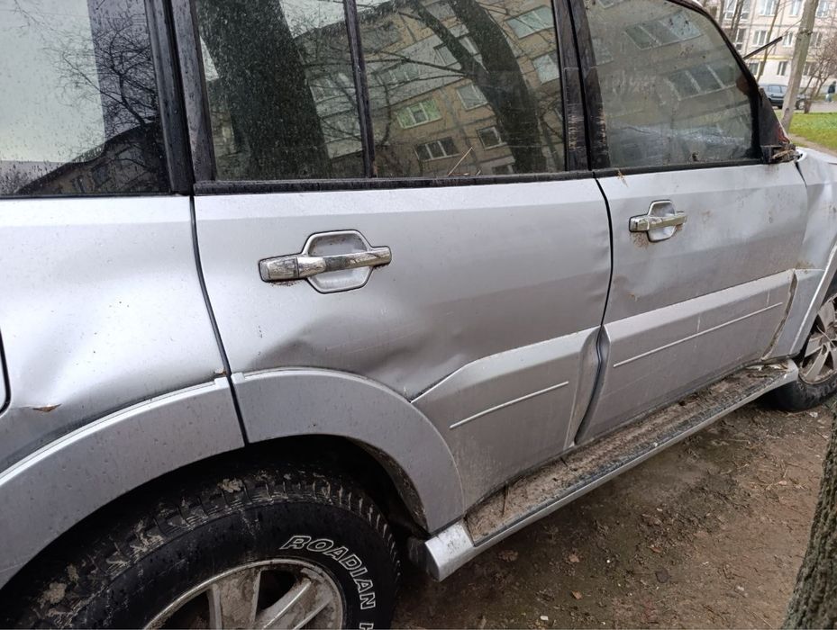 Продам Mitsubishi Pajero