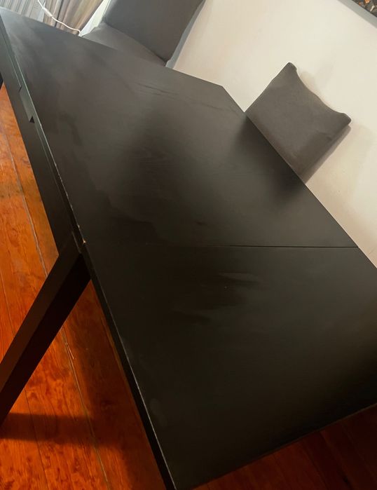 Mesa Extensível Bjursta Preta
