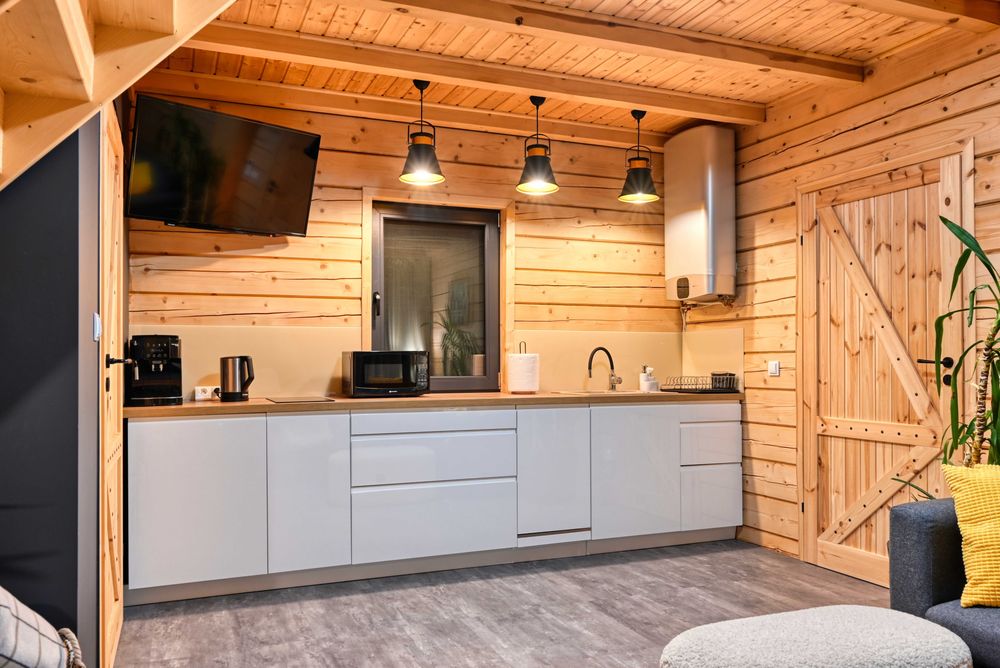 Domki Klimatyzowane, balia z jacuzzi .