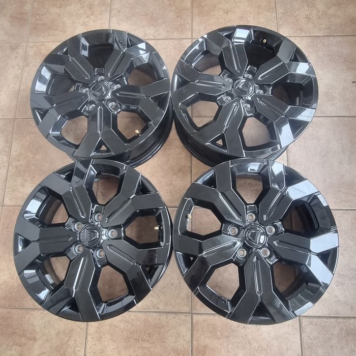 Диски Renault R17 5x114.3 6.5j ET50 ЦО66.1 оригінал, стан нових
Ціна за 4 диски 25000 грн.
Відправляю НП, Делівері.