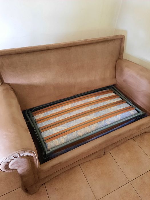 Vendo 2 sofás de 2 lugares