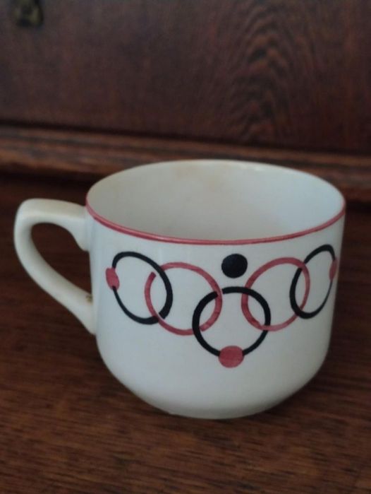 Tiny Cup444055288178944003