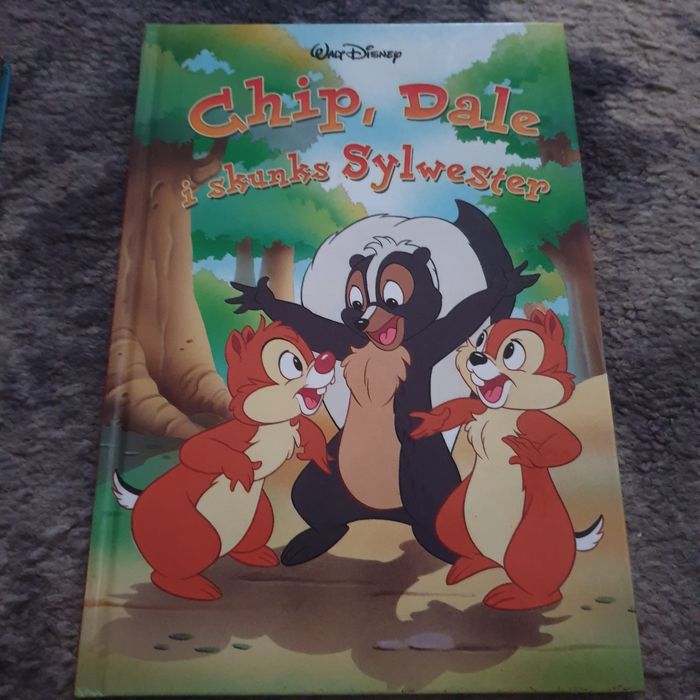 Ksiazka Disney Chip, Dale i skunks Sylwester Kaczor Donald