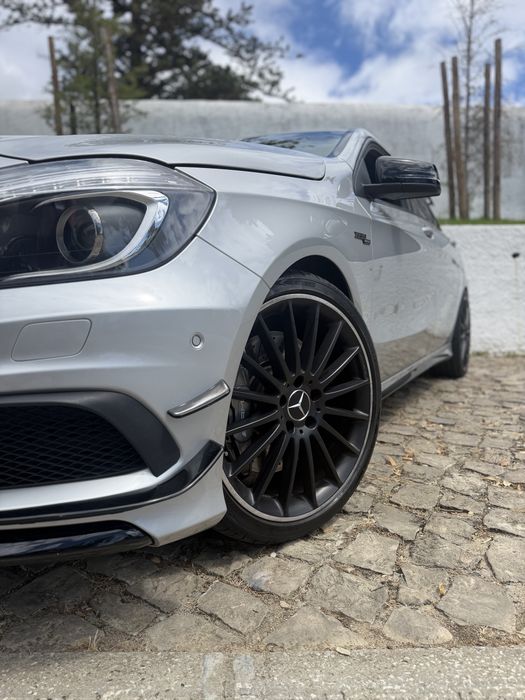Mercedes-Benz A45 AMG +400cv